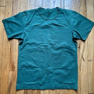 Uniqlo Airism Green Short Sleeve Tee